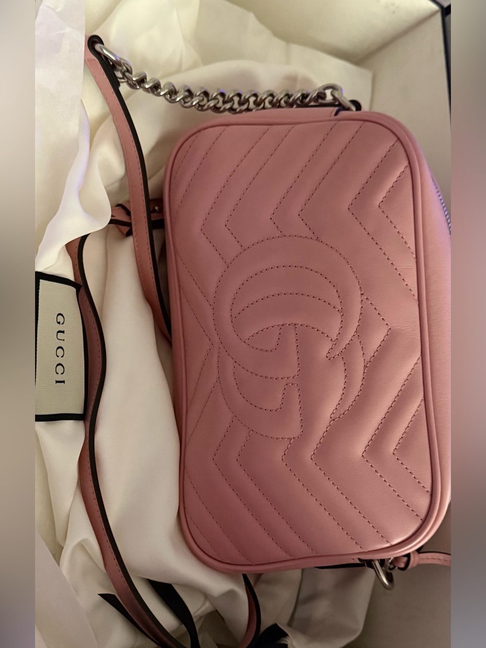 BRAND NEW worn once - Gucci Pink GG Marmont Chevron Leather Camera Bag - Picture 11 of 14